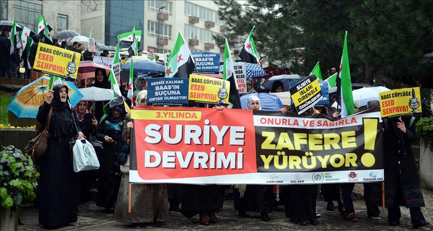 ما أدمع عيني في طائرة