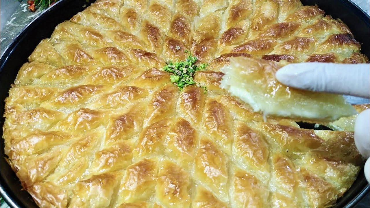 بقلاوة بالجبنة