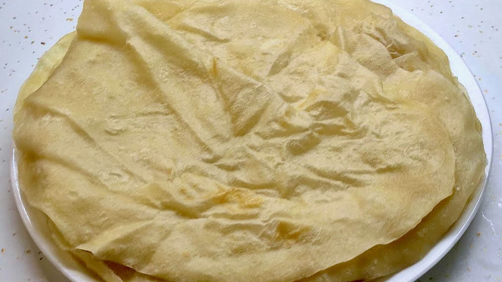 فتات مصراتى : خبز