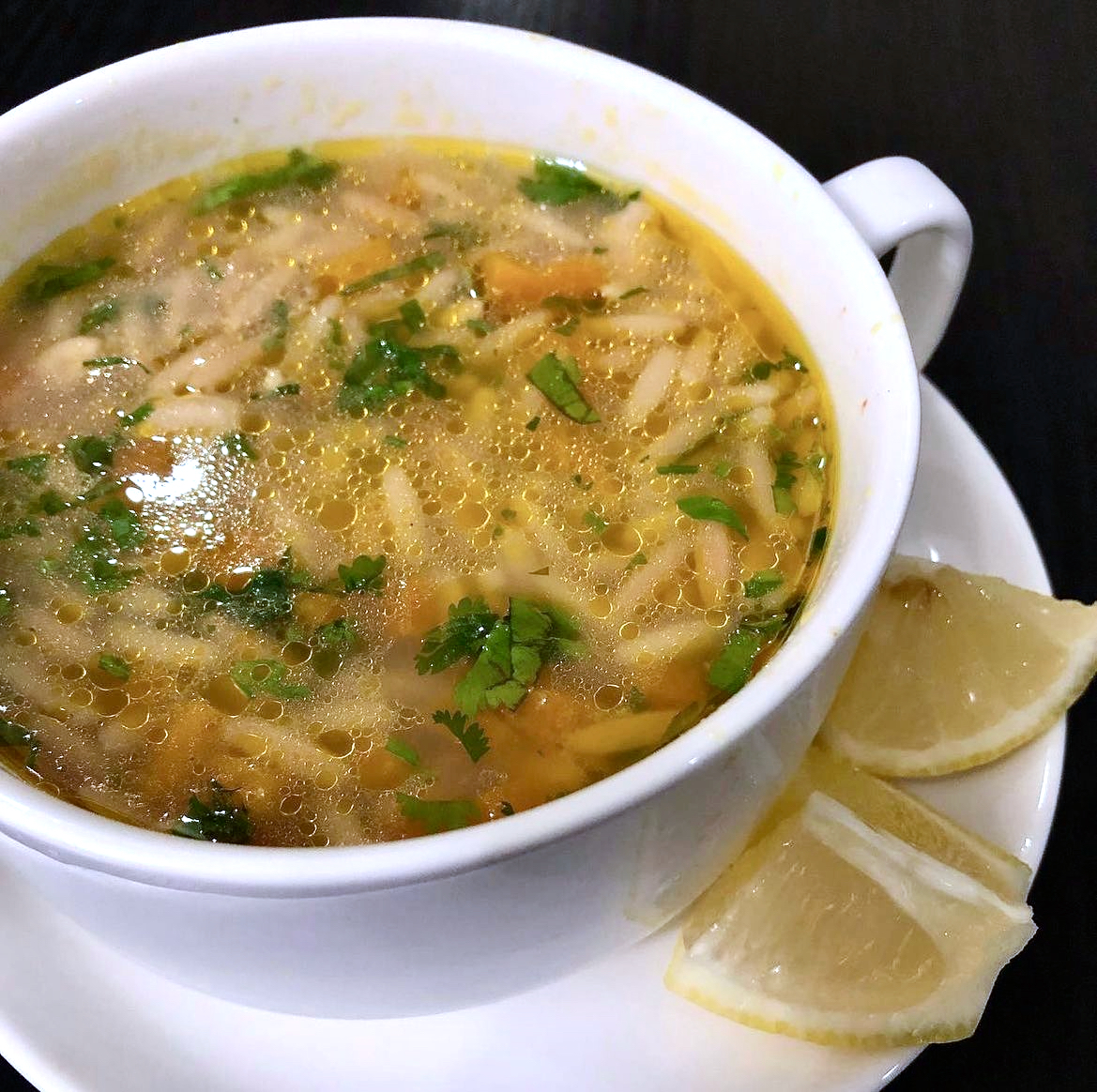 شربة دجاج وزعتر