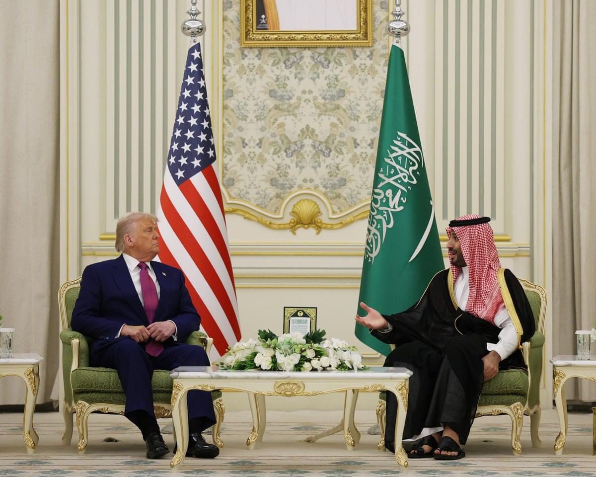 خُطَّة ترمپ لرفع العقوبات عن سوريَا: التداعيات الاقتصادية